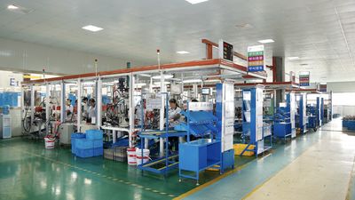 Guangzhou Hlieir Automotive Parts Co., Ltd . línea de producción del fabricante