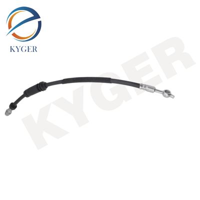 comprar LR135811 manguera del freno delantero derecho Discovery Sport L550 Land Rover Partes de carrocería Fabricación en línea