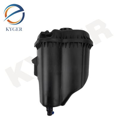 comprar 1713 8621 092 Tanque de expansión del depósito de refrigerante del motor del automóvil de plástico 17138621092 Para BMW X5 X6 E70 E71 E72 Fabricación en línea