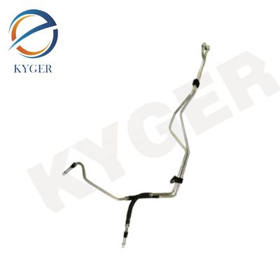 C2Z11605 Sistema de enfriamiento Partes de automóviles Tubina de enfriamiento de aceite Tubina de línea de enfriamiento de transmisión Tubina para Jaguar XF 2009 - 2015 X250